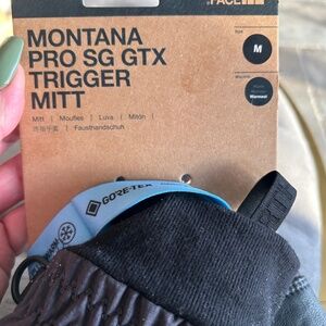 North face sz med… trigger mitt